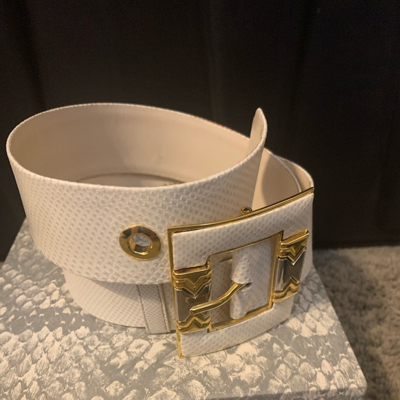 Vintage Judith Leiber Ivory Karung Snakeskin Waist Belt main image 5